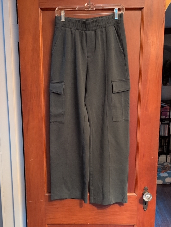Old Navy Pants - Old Navy Olive Green Cargo Sweatpants